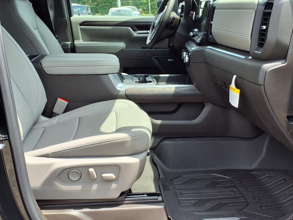 2025 GMC Sierra 2500 HD SLT