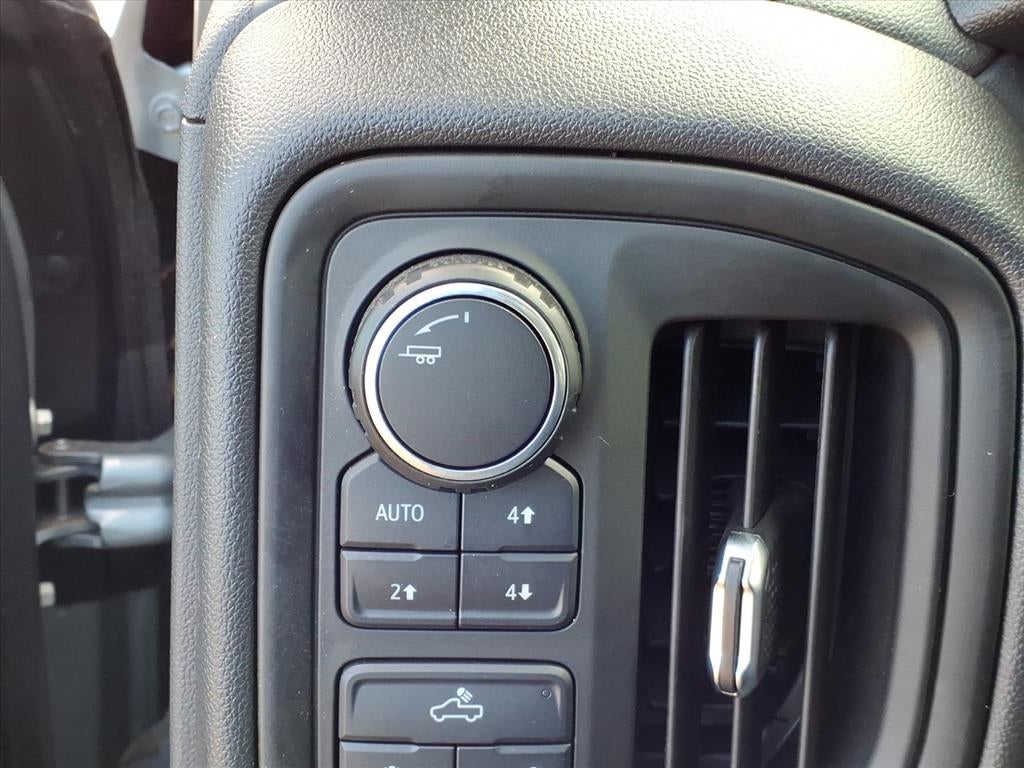 2023 Chevrolet Silverado 1500 Custom Trail Boss