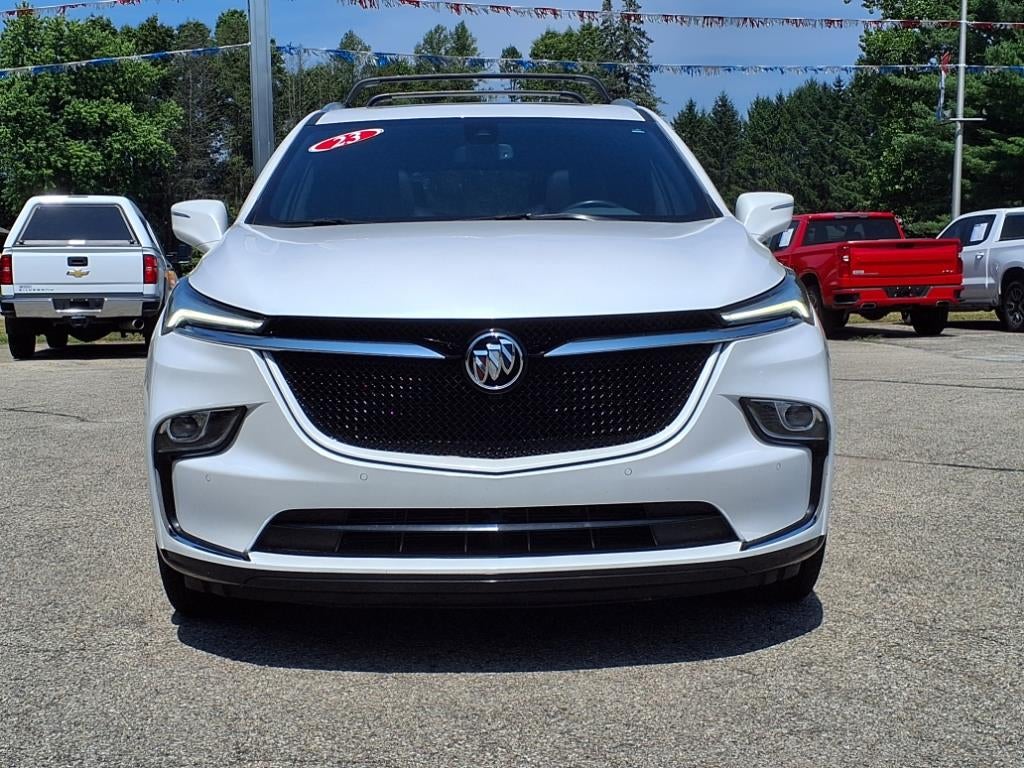 2023 Buick Enclave Essence