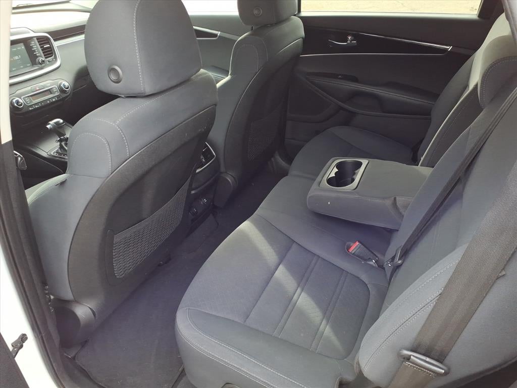 2019 Kia Sorento LX V6