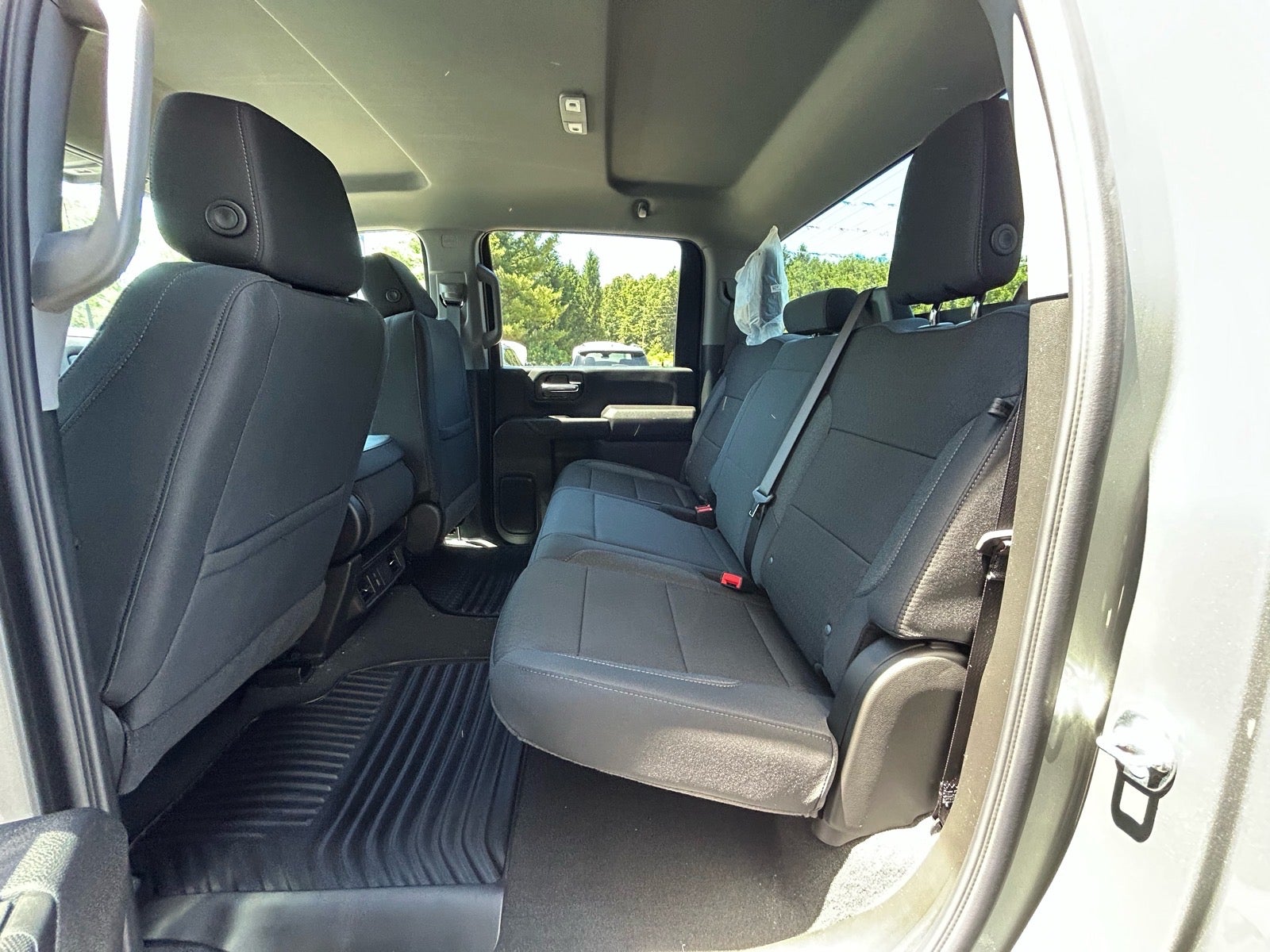 2026 Chevrolet Silverado 2500 HD Custom - Photo 9