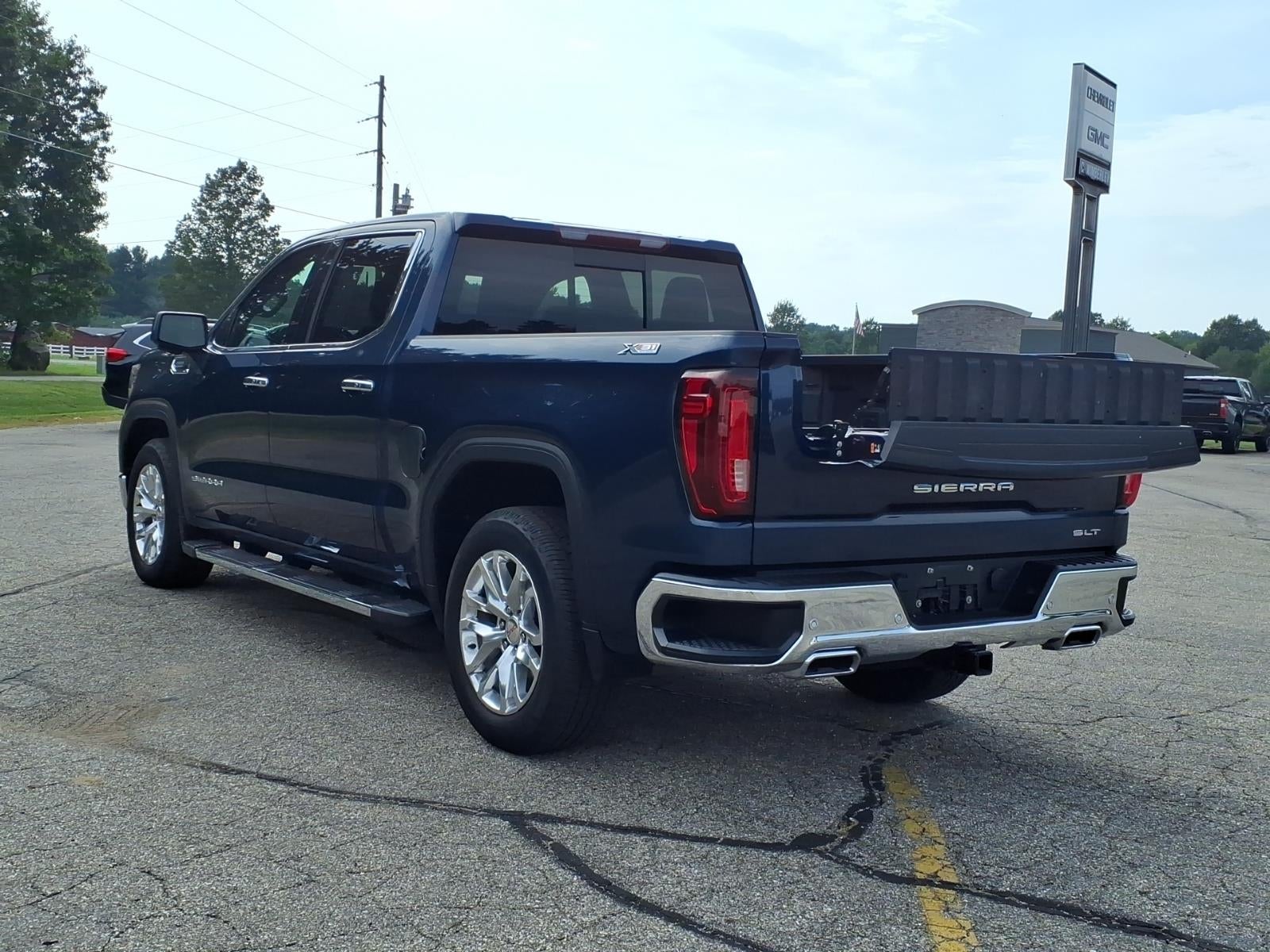 2021 GMC Sierra 1500 SLT
