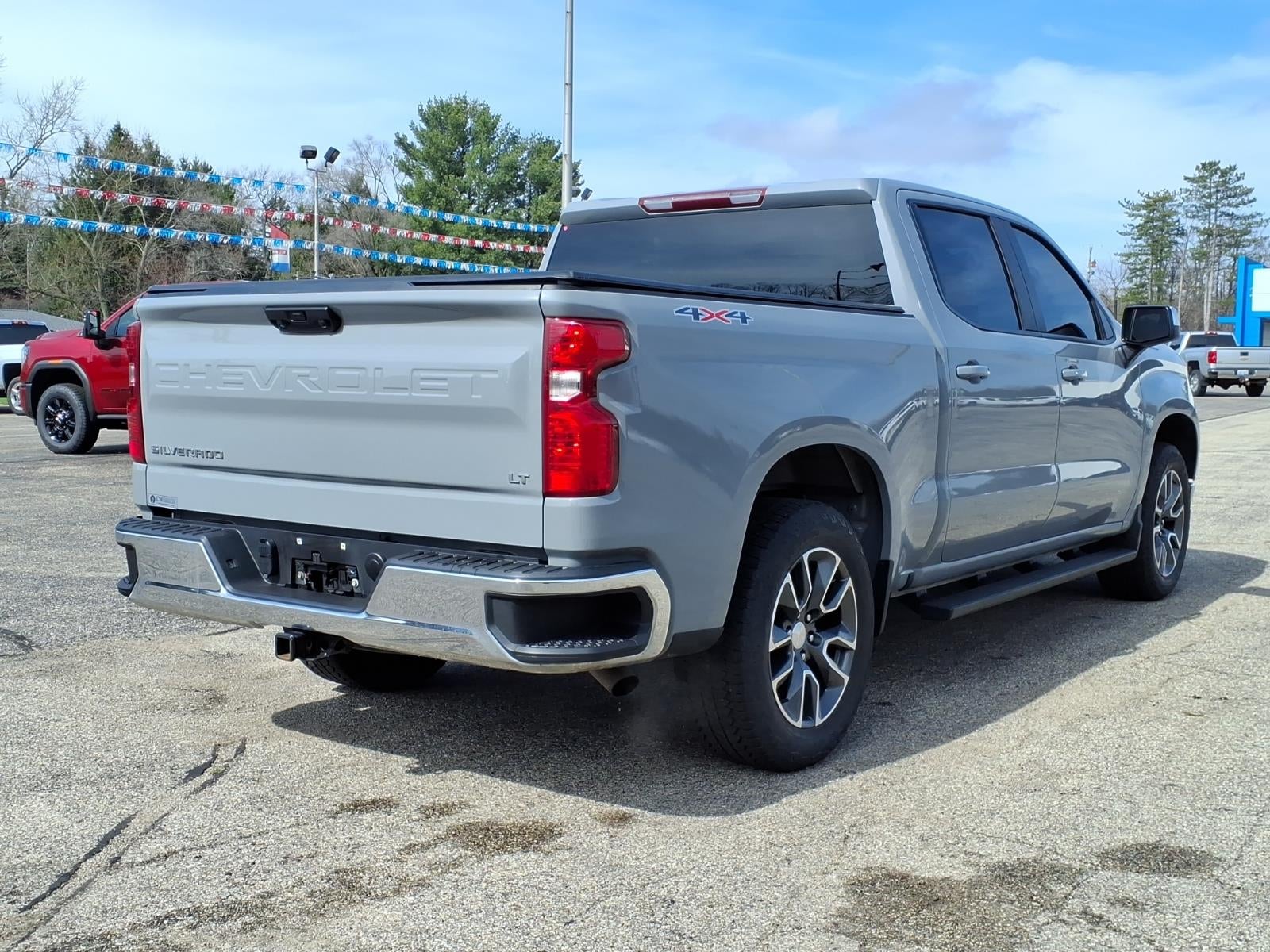2024 Chevrolet Silverado 1500 LT (2FL)