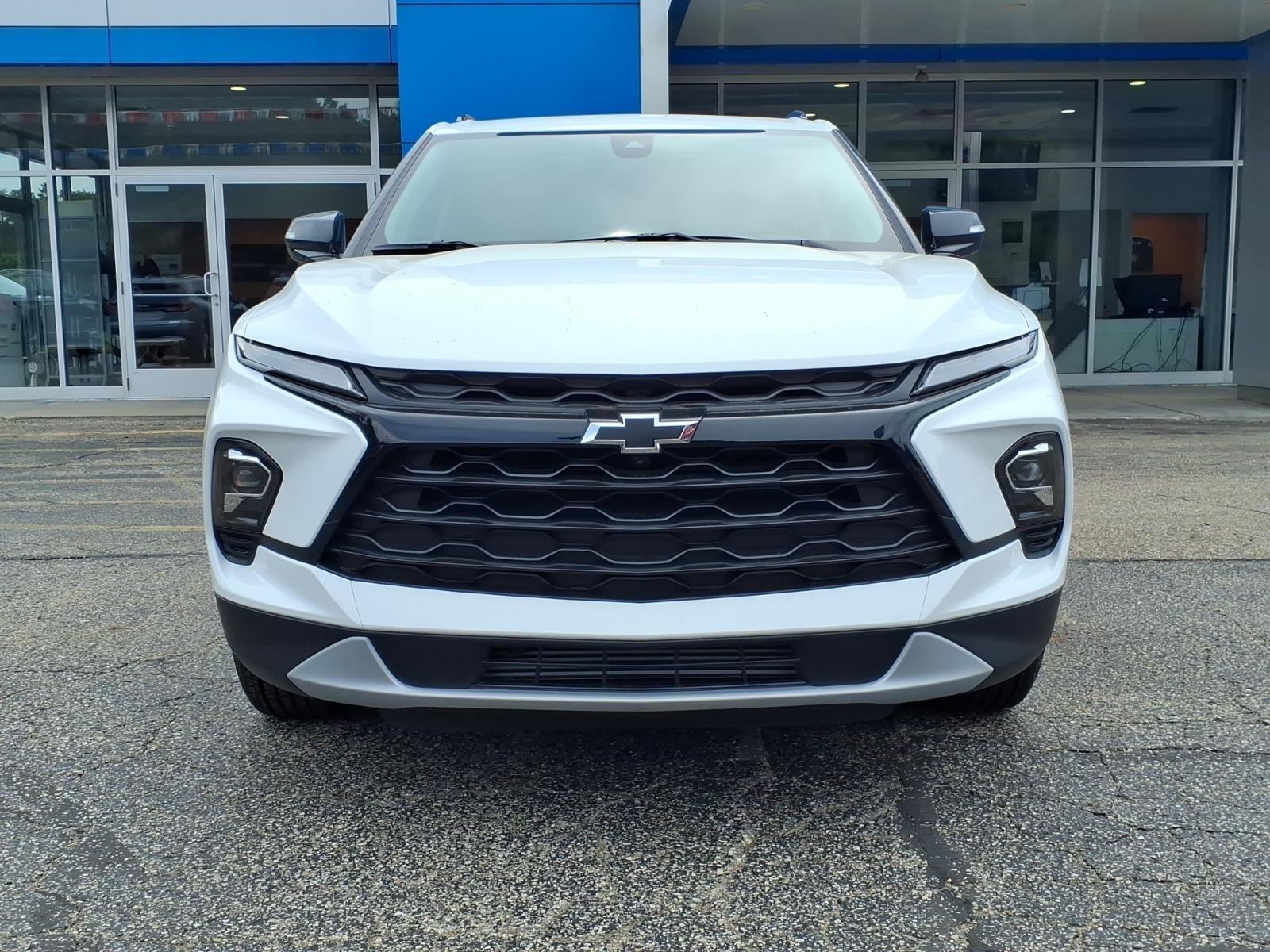 2026 Chevrolet Blazer 3LT - Photo 2