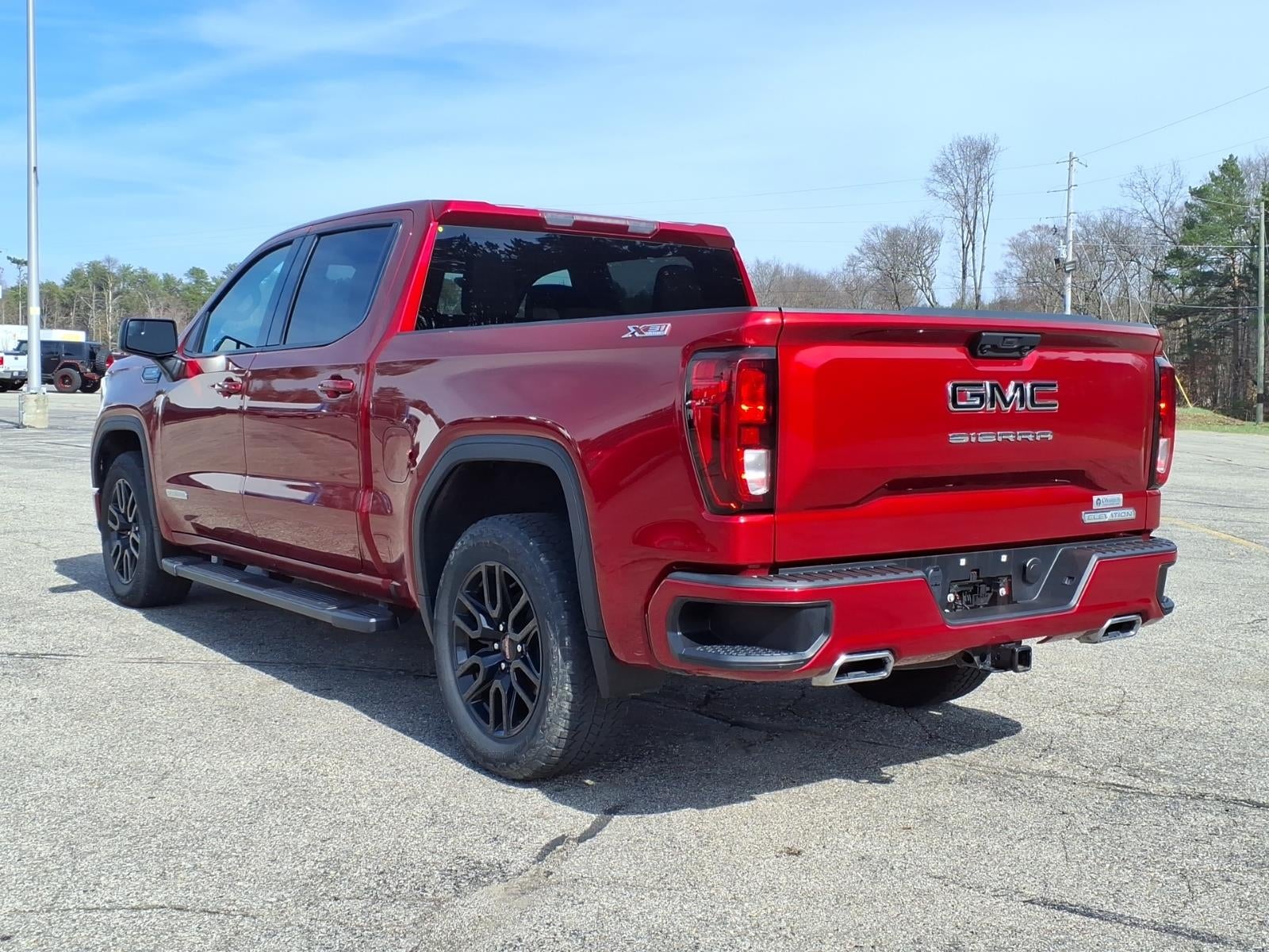 2024 GMC Sierra 1500 Elevation