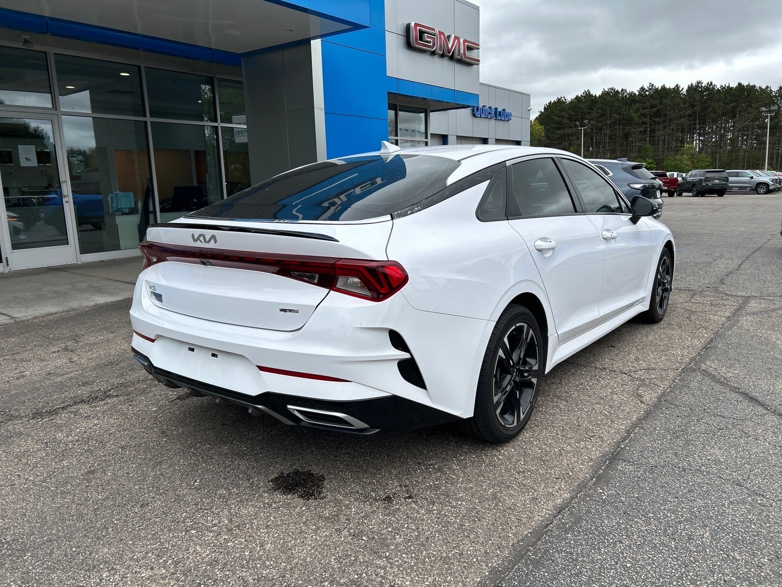 2024 Kia K5 GT-Line
