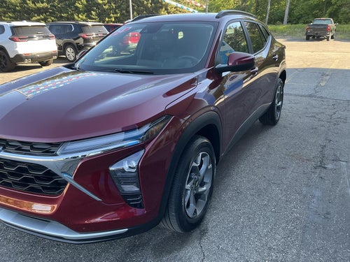 2024 Chevrolet Trax LT