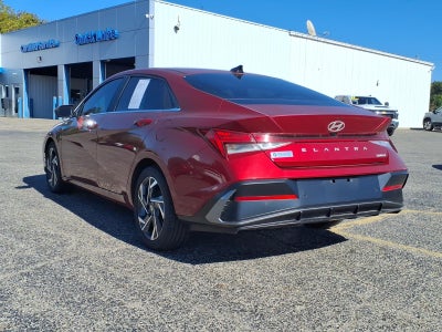 2024 Hyundai Elantra Limited